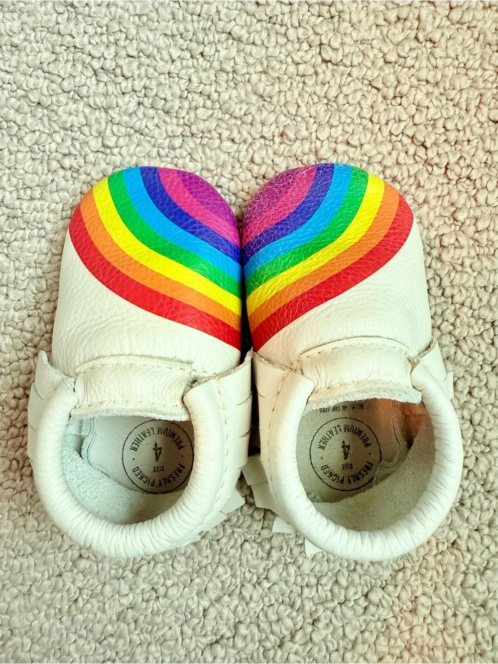 Freshly Picked Moccasins Rainbows Leather Baby soft sole Shoes Size 4